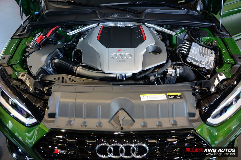 2018台北車展:《Audi RS 5 Coupé與SQ7 TDI》攜手上市 新世代《A8》預售同步開跑 2018台北車展:《Audi RS 5 Coupé與SQ7 TDI》攜手上市 新世代《A8》預售同步開跑