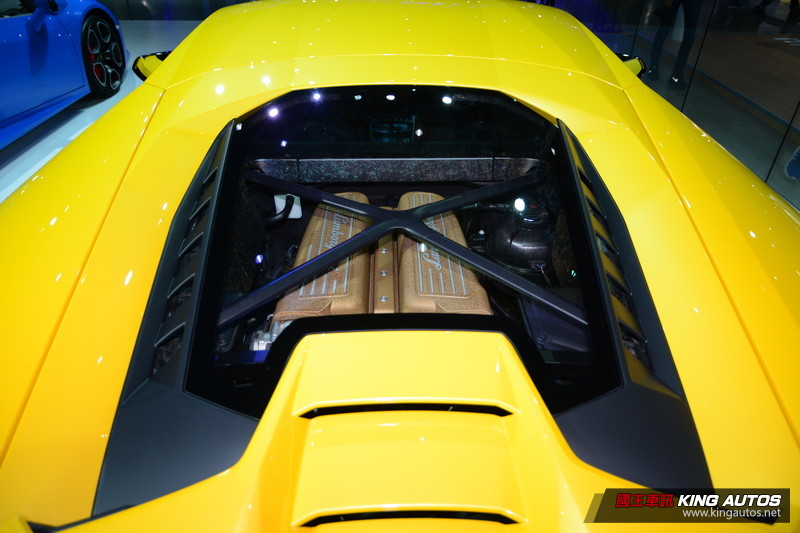 2018台北車展:《Lamborghini Huracán Super Trofeo EVO》霸氣亮相 義大利狂牛傾巢而出 2018台北車展:《Lamborghini Huracán Super Trofeo EVO》霸氣亮相 義大利狂牛傾巢而出
