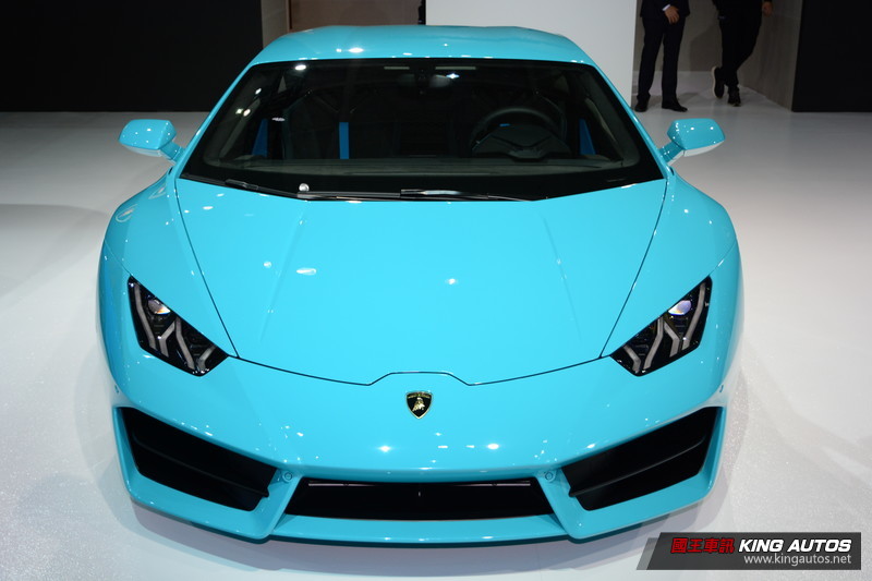 2018台北車展:《Lamborghini Huracán Super Trofeo EVO》霸氣亮相 義大利狂牛傾巢而出 2018台北車展:《Lamborghini Huracán Super Trofeo EVO》霸氣亮相 義大利狂牛傾巢而出
