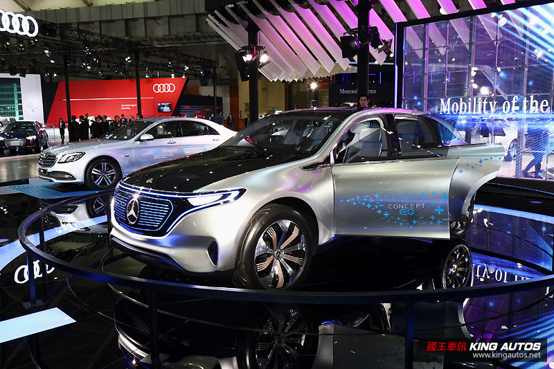 品牌邁入智慧電能時代的先驅 《Mercedes-Benz Concept EQ》車展現場體驗 品牌邁入智慧電能時代的先驅 《Mercedes-Benz Concept EQ》車展現場體驗