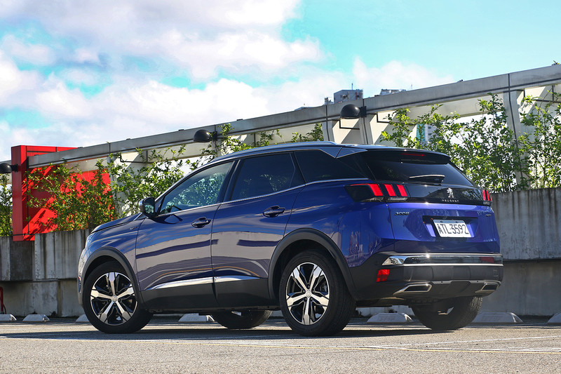 坐擁SUV運動休旅不一定得有所取捨 PEUGEOT 3008 SUV給你全方位的滿足 坐擁SUV運動休旅不一定得有所取捨 PEUGEOT 3008 SUV給你全方位的滿足