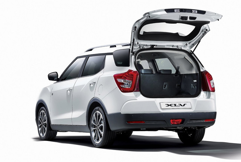 2018年式《SsangYong Tivoli》99.8萬元起開始預售 加長版《XLV》編成規配同步揭露 2018年式《SsangYong Tivoli》99.8萬元起開始預售 加長版《XLV》編成規配同步揭露
