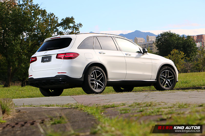 一般人皆可輕易上手的性能SUV ─《Mercedes-AMG GLC 43 4Matic》試駕報導 一般人皆可輕易上手的性能SUV ─《Mercedes-AMG GLC 43 4Matic》試駕報導