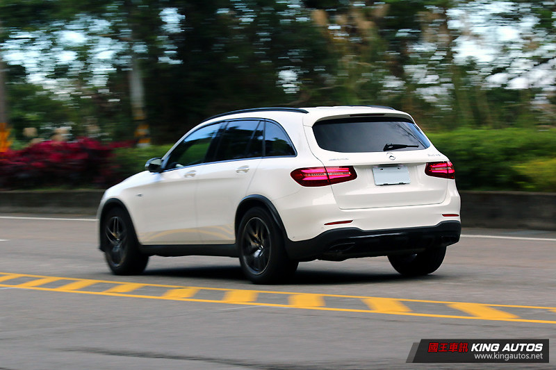 一般人皆可輕易上手的性能SUV ─《Mercedes-AMG GLC 43 4Matic》試駕報導 一般人皆可輕易上手的性能SUV ─《Mercedes-AMG GLC 43 4Matic》試駕報導