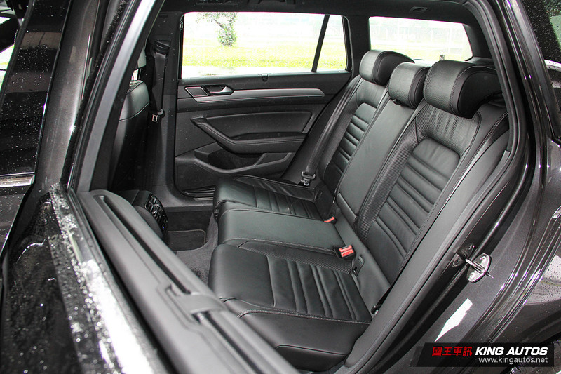 加味的舒適旅行車─《Volkswagen Passat Variant 380 TSI R-Line Performance》試駕 加味的舒適旅行車─《Volkswagen Passat Variant 380 TSI R-Line Performance》試駕