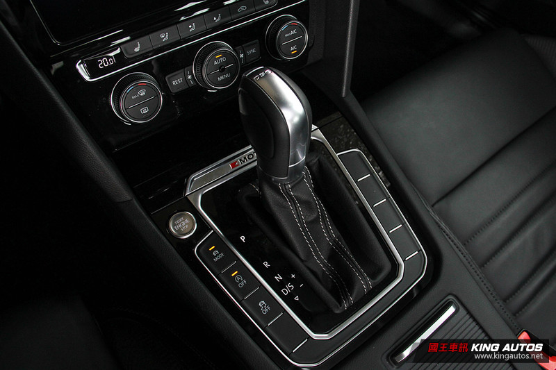 加味的舒適旅行車─《Volkswagen Passat Variant 380 TSI R-Line Performance》試駕 加味的舒適旅行車─《Volkswagen Passat Variant 380 TSI R-Line Performance》試駕