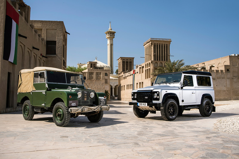 《Land Rover Defender》偽裝測試車首度現身 經典的未來走向何方 《Land Rover Defender》偽裝測試車首度現身 經典的未來走向何方