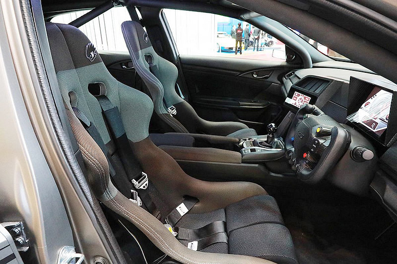 無限競技風 Mugen操刀《Honda Civic Type R》化身RC20GT Concept好霸氣 無限競技風 Mugen操刀《Honda Civic Type R》化身RC20GT Concept好霸氣