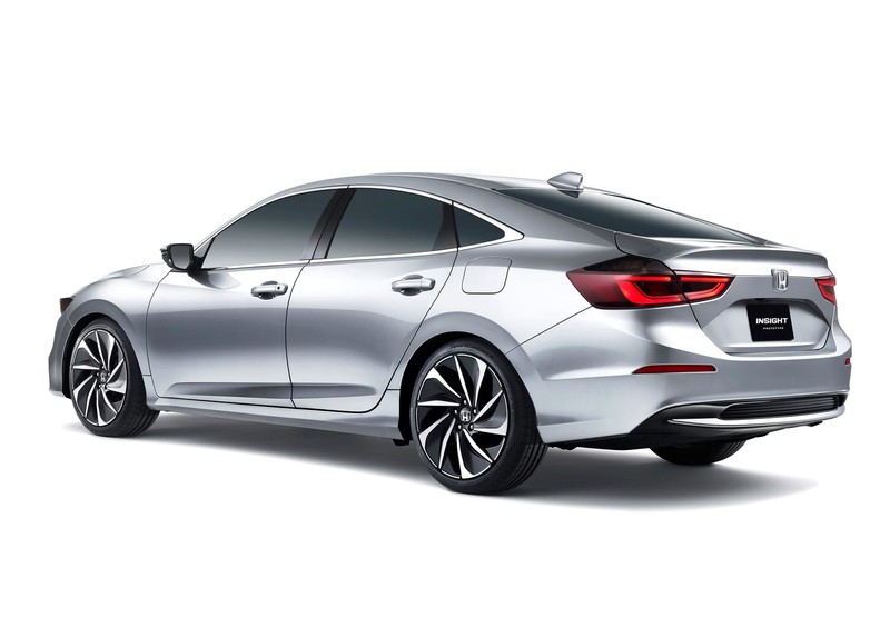 第三代《Honda Insight》原型車正式亮相 預告2018年底量產開賣 第三代《Honda Insight》原型車正式亮相 預告2018年底量產開賣