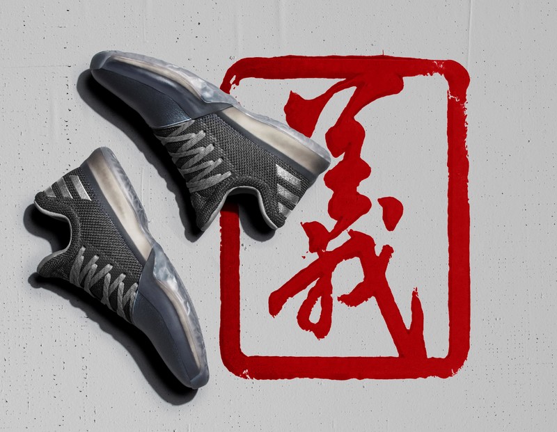 《Adidas》籃球首度藝術跨界農曆新年 「獒」配色籃球鞋 《Adidas》籃球首度藝術跨界農曆新年 「獒」配色籃球鞋