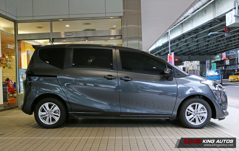 終於等到六氣囊 2018年式《Toyota Sienta》7人座豪華版入手心得分享 終於等到六氣囊 2018年式《Toyota Sienta》7人座豪華版入手心得分享