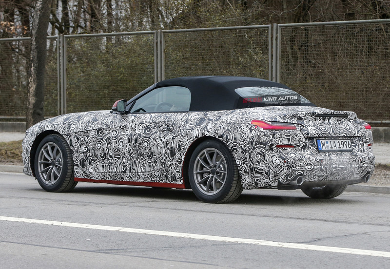 最快2018上半年亮相 新一代《BMW Z4》偽裝車持續密集測試中 最快2018上半年亮相 新一代《BMW Z4》偽裝車持續密集測試中