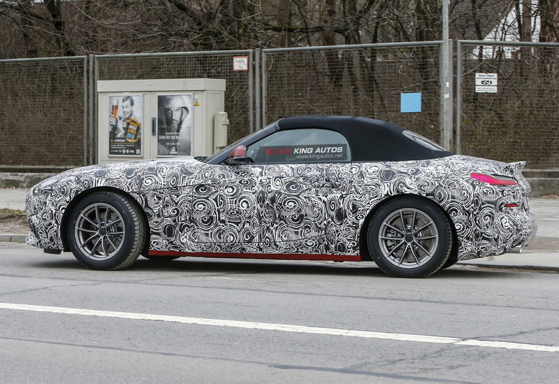 最快2018上半年亮相 新一代《BMW Z4》偽裝車持續密集測試中 最快2018上半年亮相 新一代《BMW Z4》偽裝車持續密集測試中