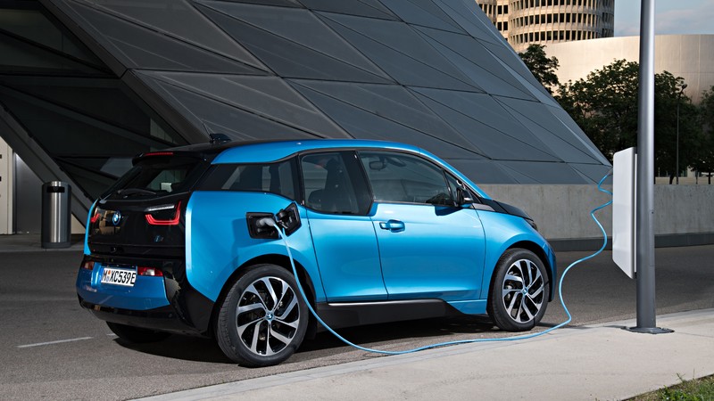 展演電動技術任務完成 《BMW i3 / i8》可能沒有後繼車 展演電動技術任務完成 《BMW i3 / i8》可能沒有後繼車