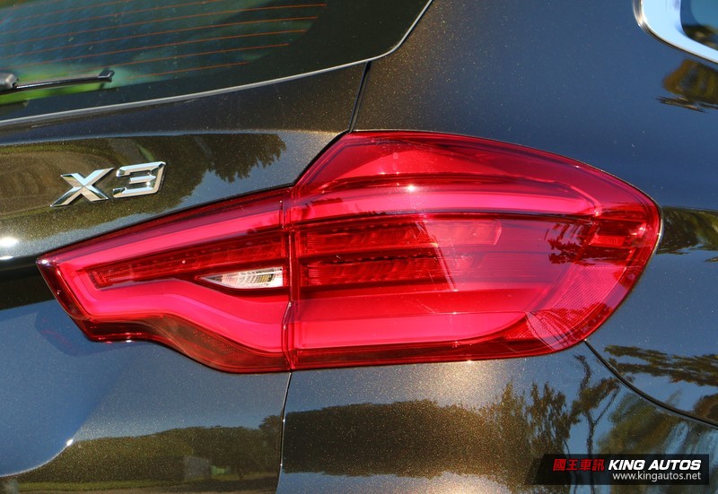 同中求異的用心─《BMW X3 xDrive30i》豪華運動版試駕,乘用篇 同中求異的用心─《BMW X3 xDrive30i》豪華運動版試駕,乘用篇