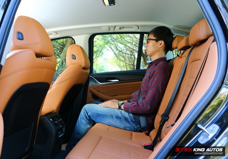 同中求異的用心─《BMW X3 xDrive30i》豪華運動版試駕,乘用篇 同中求異的用心─《BMW X3 xDrive30i》豪華運動版試駕,乘用篇