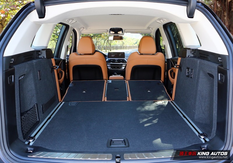 同中求異的用心─《BMW X3 xDrive30i》豪華運動版試駕,乘用篇 同中求異的用心─《BMW X3 xDrive30i》豪華運動版試駕,乘用篇