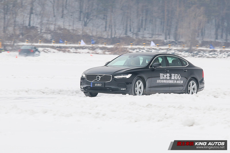 體驗勝過訓練─《Volvo》長春冰雪之旅冬季駕馭體驗 體驗勝過訓練─《Volvo》長春冰雪之旅冬季駕馭體驗