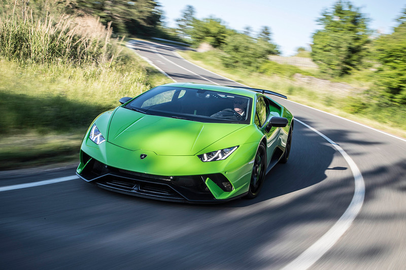 《Lamborghini Aventador》後繼有望走入電動化 但V12自然進氣引擎仍是核心 《Lamborghini Aventador》後繼有望走入電動化 但V12自然進氣引擎仍是核心