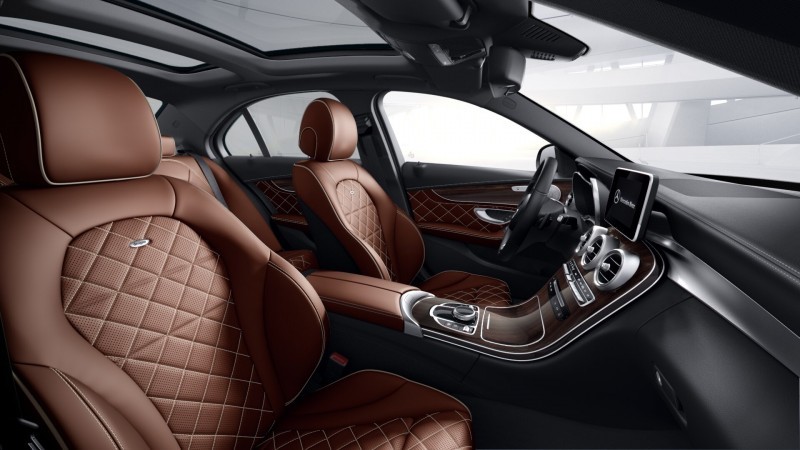 《Mercedes-Benz C 200 Sports designo Limited》日本限量網路開賣 《Mercedes-Benz C 200 Sports designo Limited》日本限量網路開賣