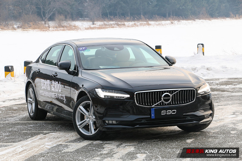 體驗勝過訓練─《Volvo》長春冰雪之旅冬季駕馭體驗 體驗勝過訓練─《Volvo》長春冰雪之旅冬季駕馭體驗