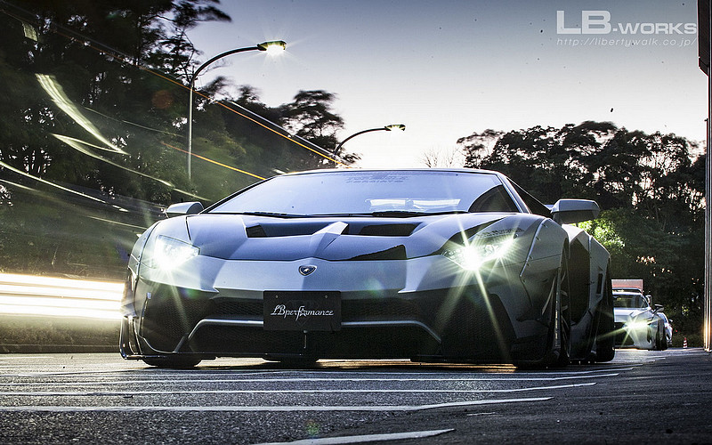 Liberty Walk再變裝 LB Performance推出《Lamborghini Aventador》新版套件 Liberty Walk再變裝 LB Performance推出《Lamborghini Aventador》新版套件