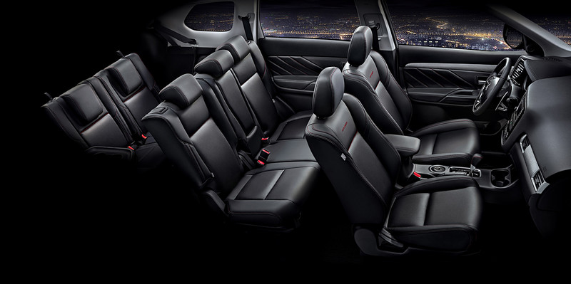 《Mitsubishi Outlander》計程車版悄悄開賣 89.9萬元起陸續進駐展間 《Mitsubishi Outlander》計程車版悄悄開賣 89.9萬元起陸續進駐展間