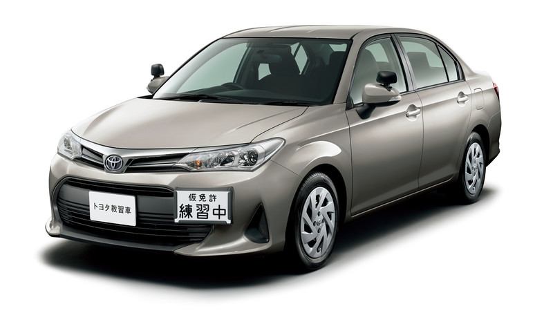 日本 Toyota教練車 交棒 Corolla Axio 把關新手駕駛考照 國王車訊kingautos