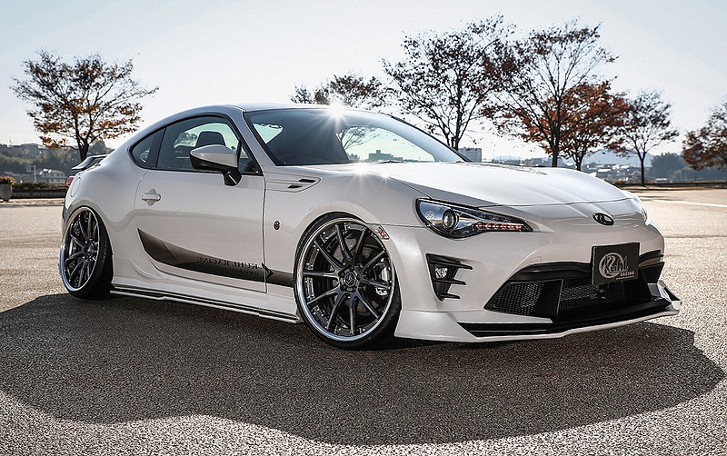 盡顯低趴有型 Kuhl Racing操刀小改《Toyota 86》專屬02R-SS II套件 盡顯低趴有型 Kuhl Racing操刀小改《Toyota 86》專屬02R-SS II套件