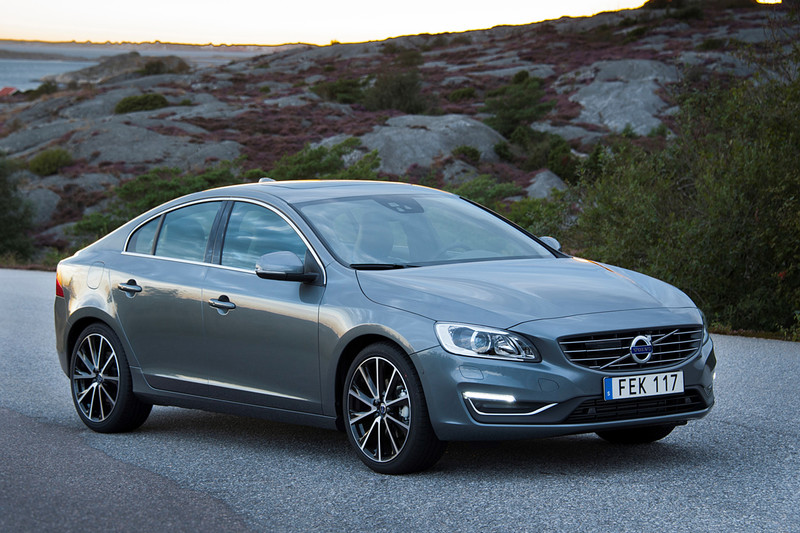 《V60》入門價下殺135萬元起 《Volvo》2月份促銷優惠實施中 《V60》入門價下殺135萬元起 《Volvo》2月份促銷優惠實施中