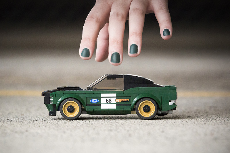 領了年終買這個 《Ford》與《Lego》再度攜手推出《Mustang Fastback》盒裝組 領了年終買這個 《Ford》與《Lego》再度攜手推出《Mustang Fastback》盒裝組