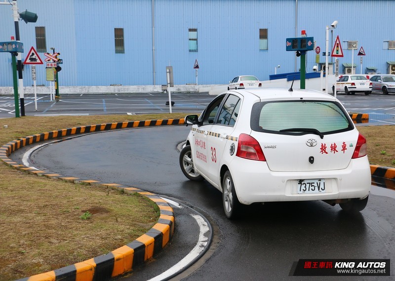 以後想拿駕照更困難 2018新制《汽車駕照》考試項目簡介加直接體驗 以後想拿駕照更困難 2018新制《汽車駕照》考試項目簡介加直接體驗
