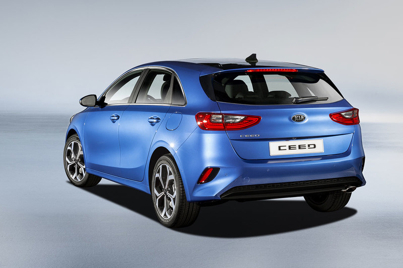 延續《Forte》設計元素 《Kia Ceed》五門掀背日內瓦展前曝光 延續《Forte》設計元素 《Kia Ceed》五門掀背日內瓦展前曝光