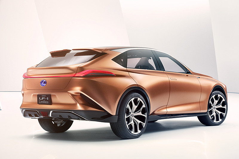 休旅新成員《Lexus UX》確認2018年日內瓦車展正式首演 休旅新成員《Lexus UX》確認2018年日內瓦車展正式首演