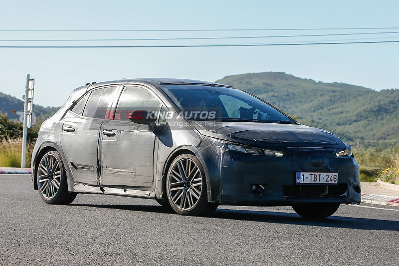小改《Yaris & Vios》、全新《Auris》今年內登場 《Toyota》公佈新年規劃及展望 小改《Yaris & Vios》、全新《Auris》今年內登場 《Toyota》公佈新年規劃及展望