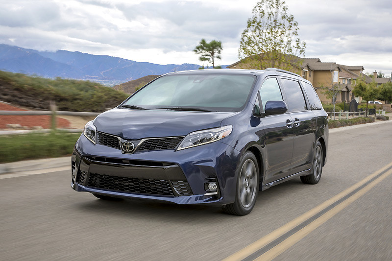 小改《Yaris & Vios》、全新《Auris》今年內登場 《Toyota》公佈新年規劃及展望 小改《Yaris & Vios》、全新《Auris》今年內登場 《Toyota》公佈新年規劃及展望