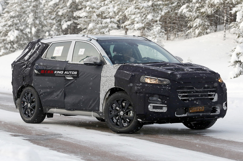《Hyundai Tucson》確定即將小改款 測試用偽裝車首度現身 《Hyundai Tucson》確定即將小改款 測試用偽裝車首度現身