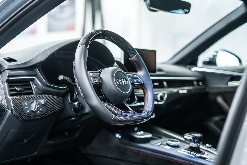 歐洲報價415萬元起跳 《ABT RS4-R》日內瓦開展前搶先亮相 歐洲報價415萬元起跳 《ABT RS4-R》日內瓦開展前搶先亮相