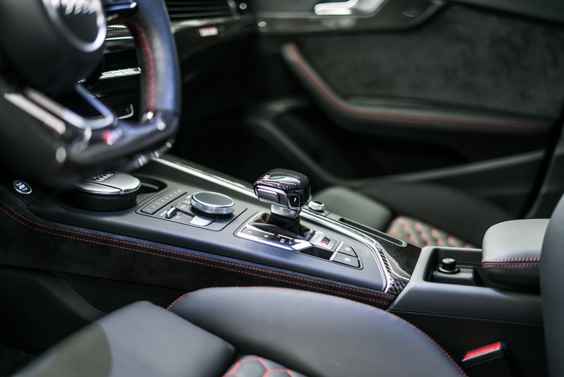 歐洲報價415萬元起跳 《ABT RS4-R》日內瓦開展前搶先亮相 歐洲報價415萬元起跳 《ABT RS4-R》日內瓦開展前搶先亮相