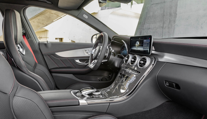 小改款《Mercedes-AMG C43 4Matic》預告日內瓦首演進化身手 小改款《Mercedes-AMG C43 4Matic》預告日內瓦首演進化身手