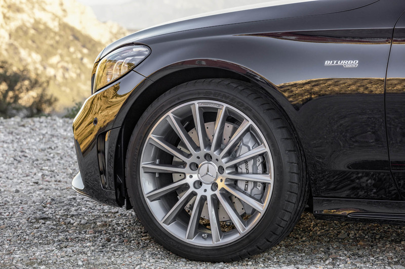 小改款《Mercedes-AMG C43 4Matic》預告日內瓦首演進化身手 小改款《Mercedes-AMG C43 4Matic》預告日內瓦首演進化身手