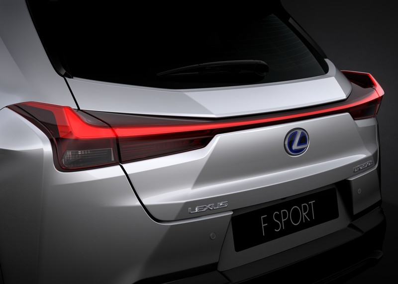 日式豪華小跨界《Lexus UX》正式發表 《UX 200 / UX 250h》日內瓦車展曝光 日式豪華小跨界《Lexus UX》正式發表 《UX 200 / UX 250h》日內瓦車展曝光