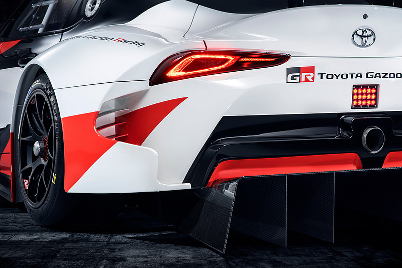 概念廠車式樣先亮相 《Toyota GR Supra Racing Concept》現身2018日內瓦車展 概念廠車式樣先亮相 《Toyota GR Supra Racing Concept》現身2018日內瓦車展