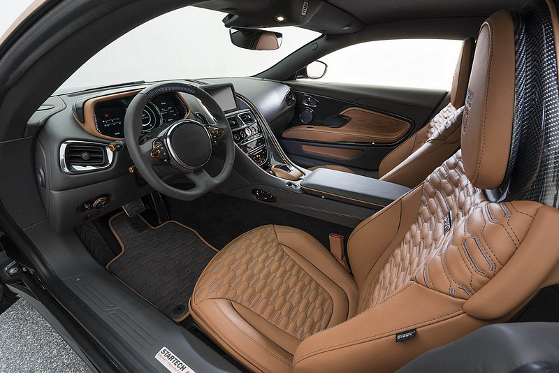 英倫騎士更添動感 Startech操刀《Aston Martin DB11 V8》亮相2018日內瓦車展 英倫騎士更添動感 Startech操刀《Aston Martin DB11 V8》亮相2018日內瓦車展