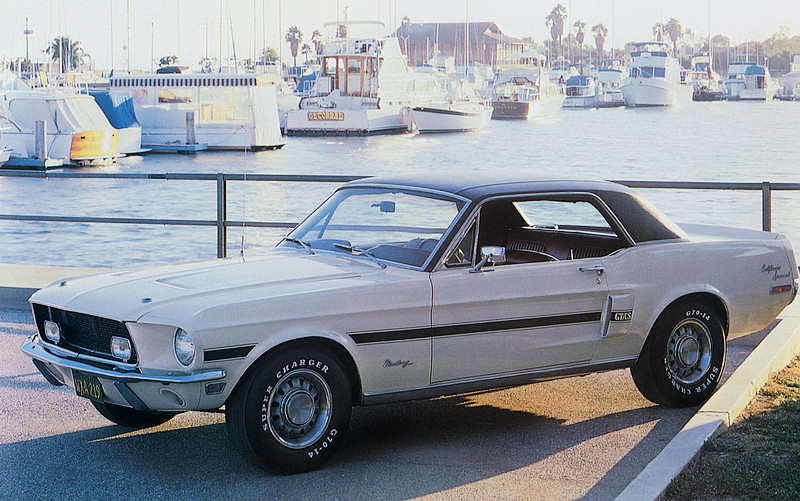 享受加州陽光 最新版《Ford Mustang California Special》重現經典亮相 享受加州陽光 最新版《Ford Mustang California Special》重現經典亮相
