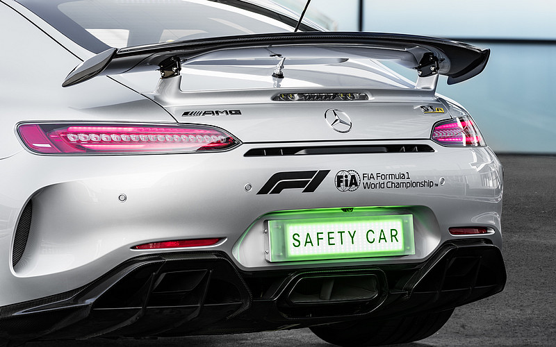 史上最強F1 Safety Car登場 2018賽季交由《Mercedes-AMG GT R》來擔綱 史上最強F1 Safety Car登場 2018賽季交由《Mercedes-AMG GT R》來擔綱