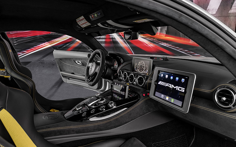史上最強F1 Safety Car登場 2018賽季交由《Mercedes-AMG GT R》來擔綱 史上最強F1 Safety Car登場 2018賽季交由《Mercedes-AMG GT R》來擔綱