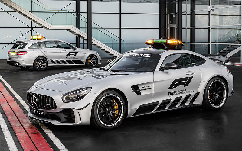 史上最強F1 Safety Car登場 2018賽季交由《Mercedes-AMG GT R》來擔綱 史上最強F1 Safety Car登場 2018賽季交由《Mercedes-AMG GT R》來擔綱