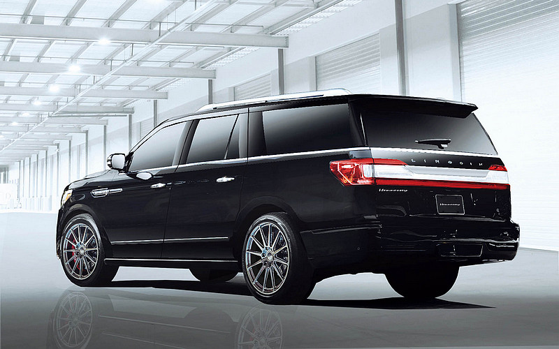 美式休旅旗艦拼性能 Hennessey操刀《Lincoln Navigator》百公里加速5秒達成 美式休旅旗艦拼性能 Hennessey操刀《Lincoln Navigator》百公里加速5秒達成