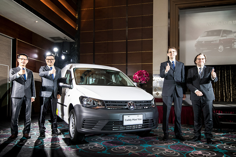 《Volkswagen Caddy Maxi Van》73.6萬元起登臺 6月起加入手排商用車戰局 《Volkswagen Caddy Maxi Van》73.6萬元起登臺 6月起加入手排商用車戰局